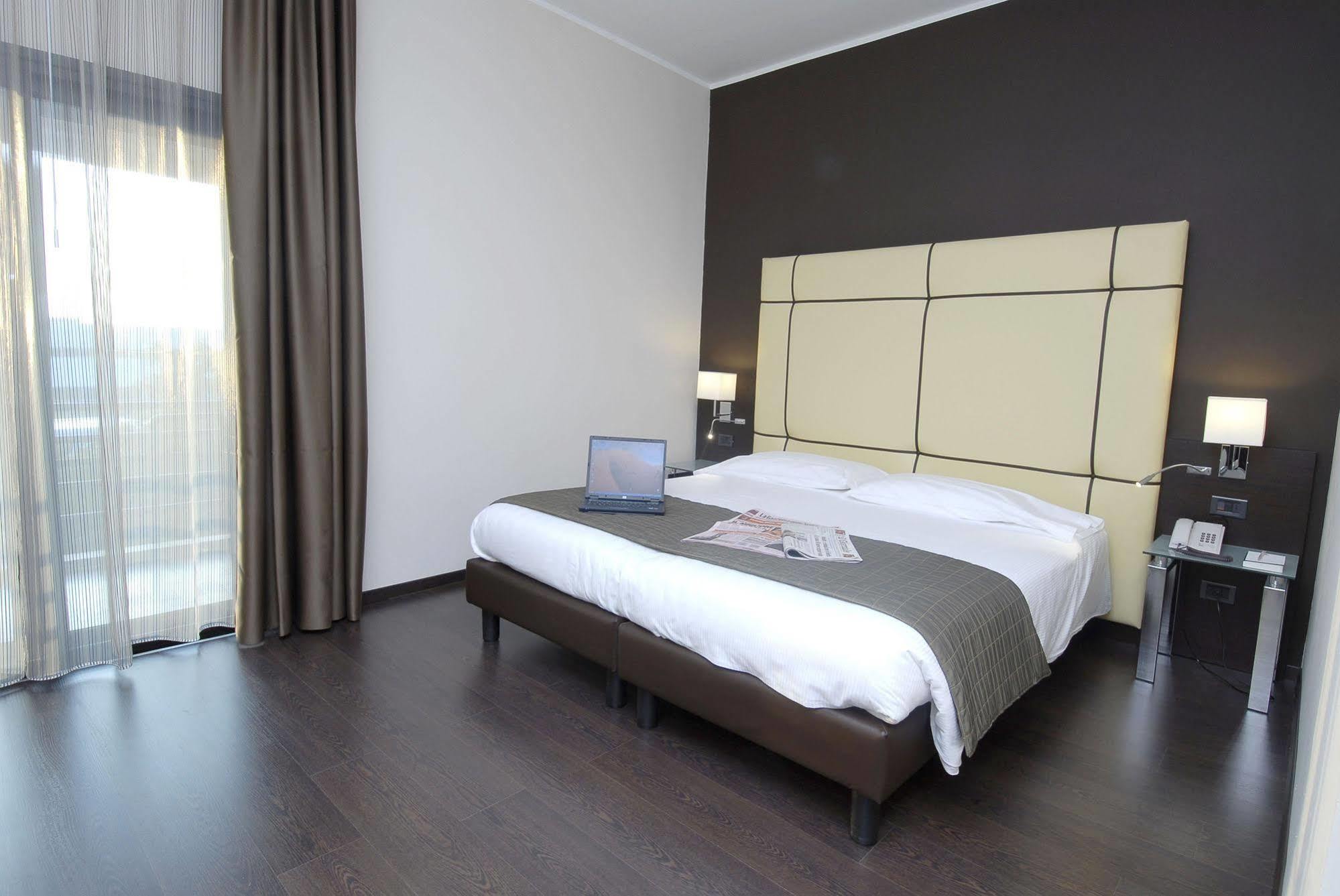Hotel Pergola Legnago Eksteriør bilde